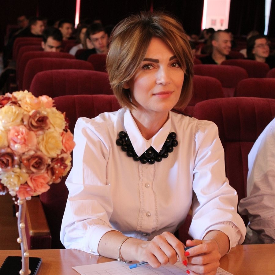 Резникова Анна Викторовна